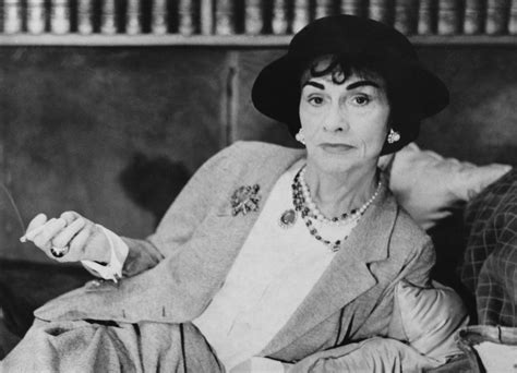 how did chanel become famous|when was coco chanel founded.